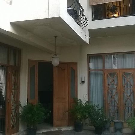 The Deane Residence Коломбо Екстериор снимка